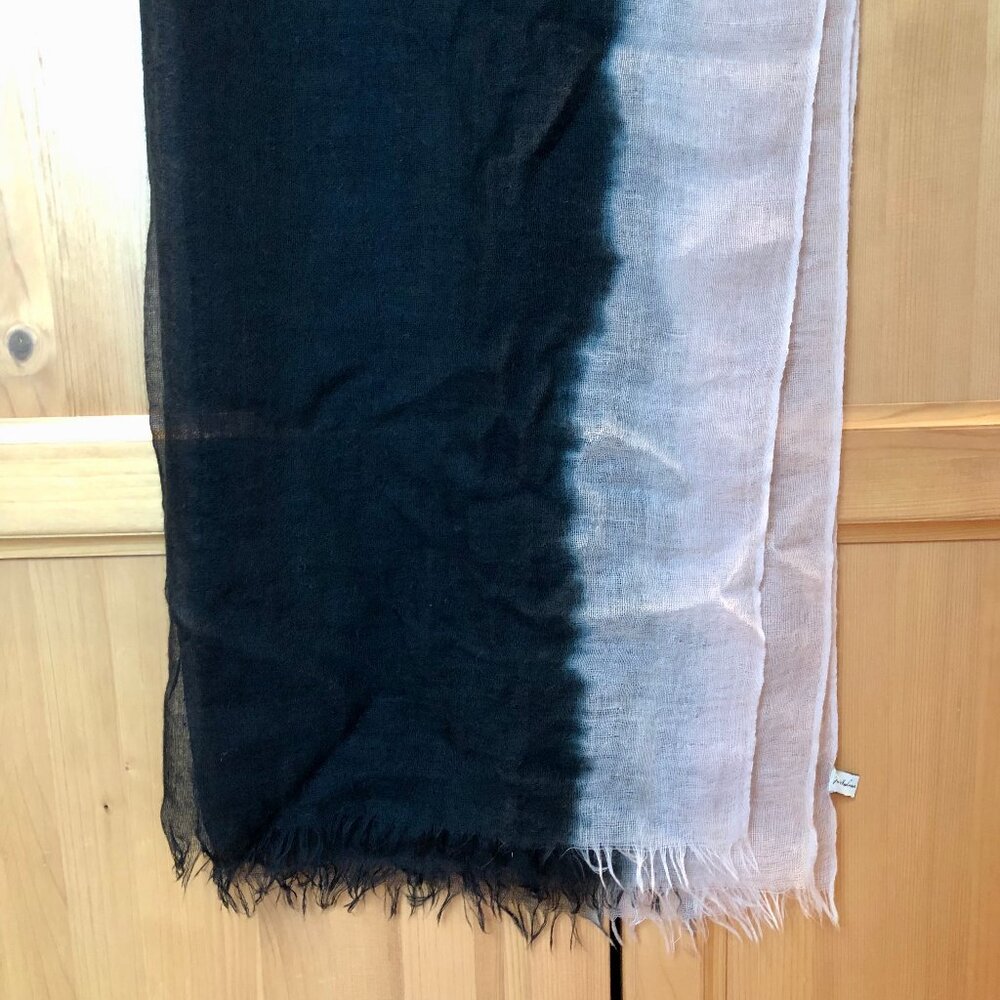 Cashmere wrap - Picture 3 of 7